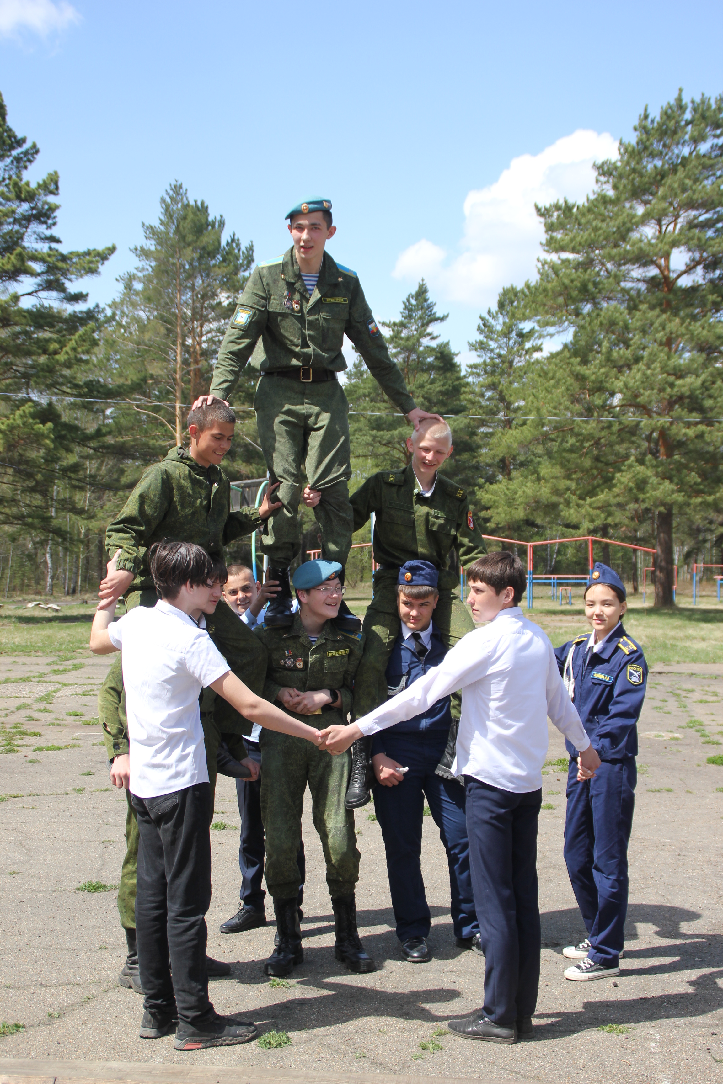 Фотографии профильной смены.